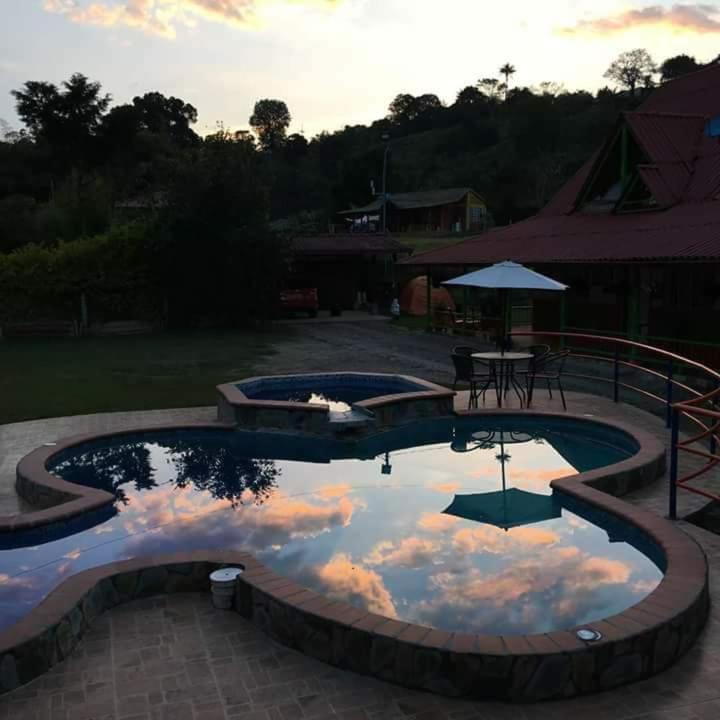 Ecohotel Colibrí Hotel *